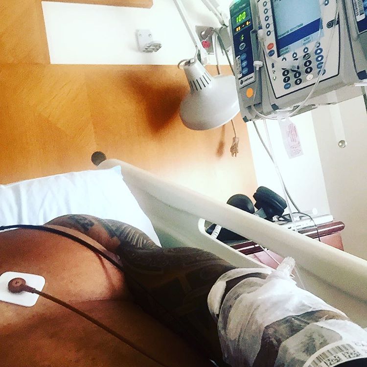 For all who have been trying to contact me the last few days this is where I've been. And I will be in the Hospital through Christmas. All good though, Doctors say I will be back to normal before the New Year. #LupusSucks #ncredible #warrior