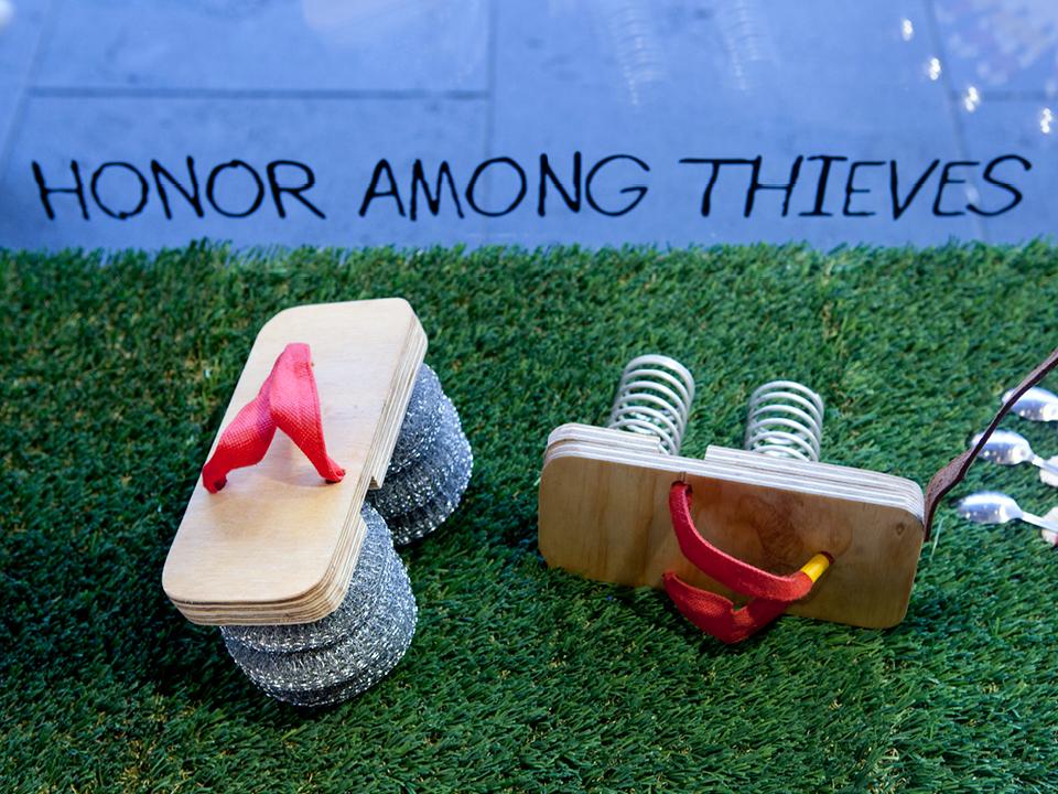 Honor among thieves