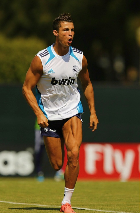 Cristiano-Ronaldo-Leg-Workout