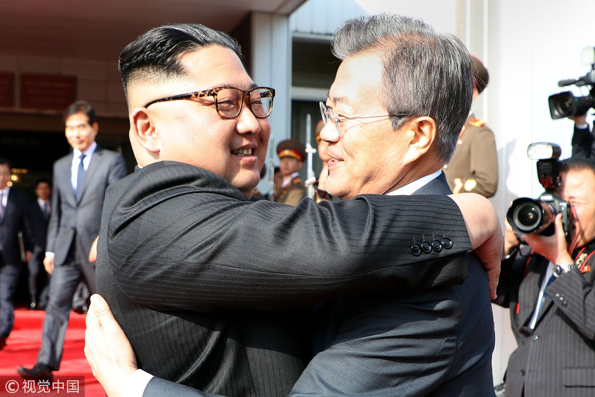 Kim and Moon.jpg