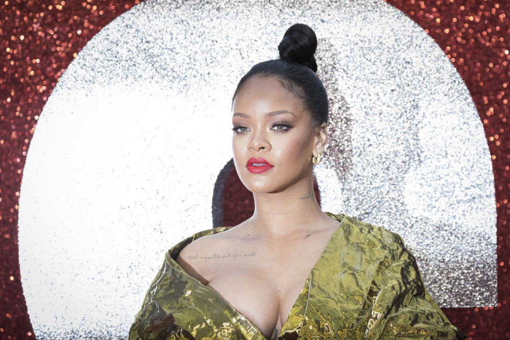 Rihanna finds it hard to cope with business and music career