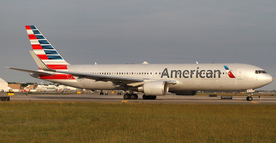 American Airlines pilots sued for risking passengers’ lives