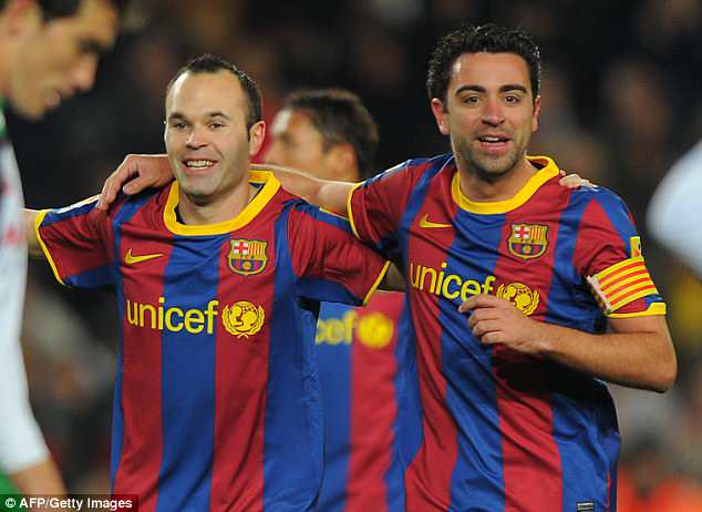 Andres Iniesta and Xavi expected among Barcelona coaching staff
