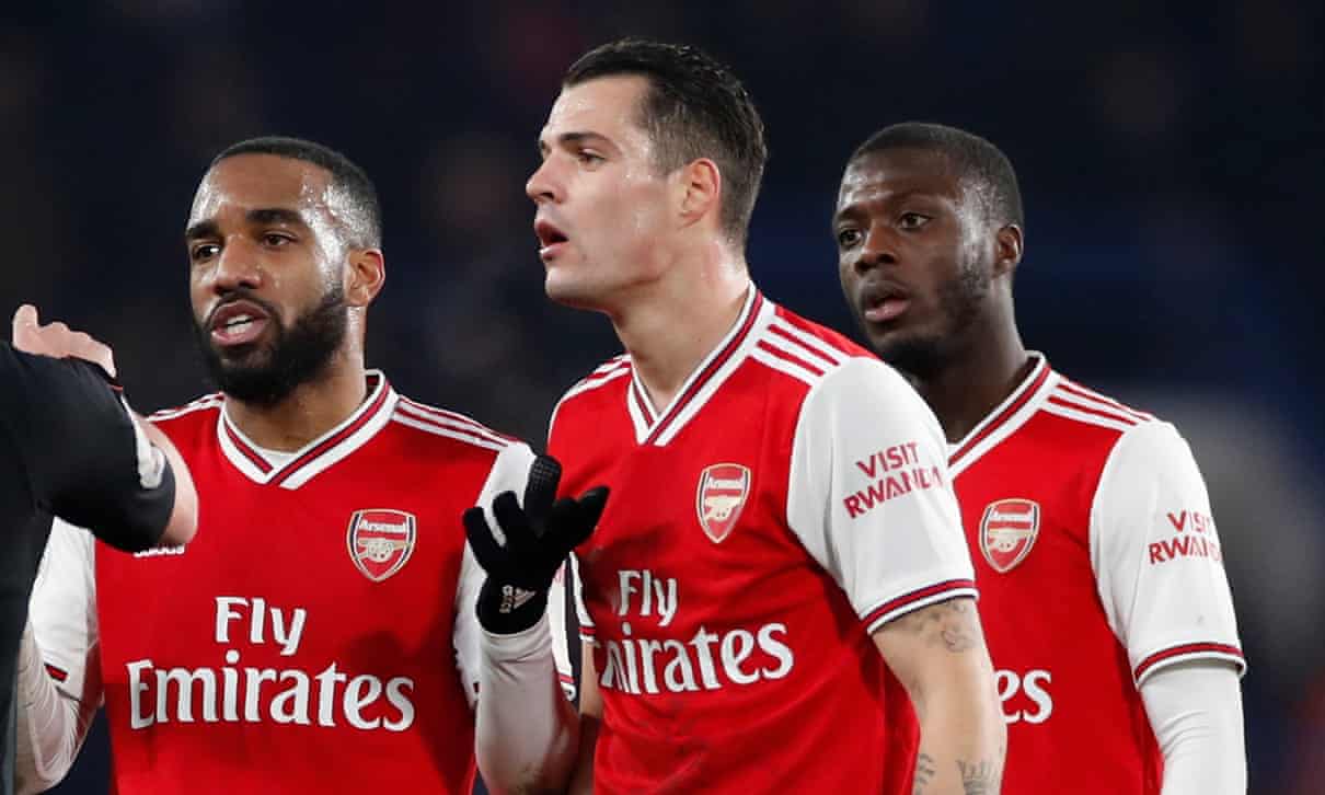 Arsenal caution players flouting physical-distancing guidelines