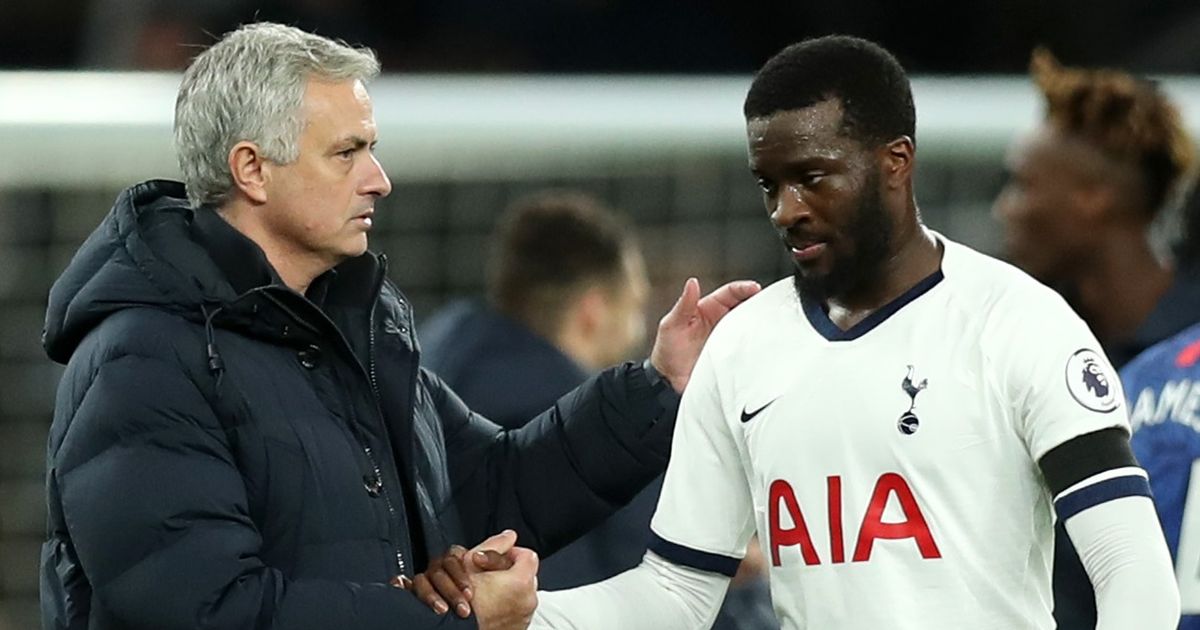 Barca identify possible replacement for Coutinho