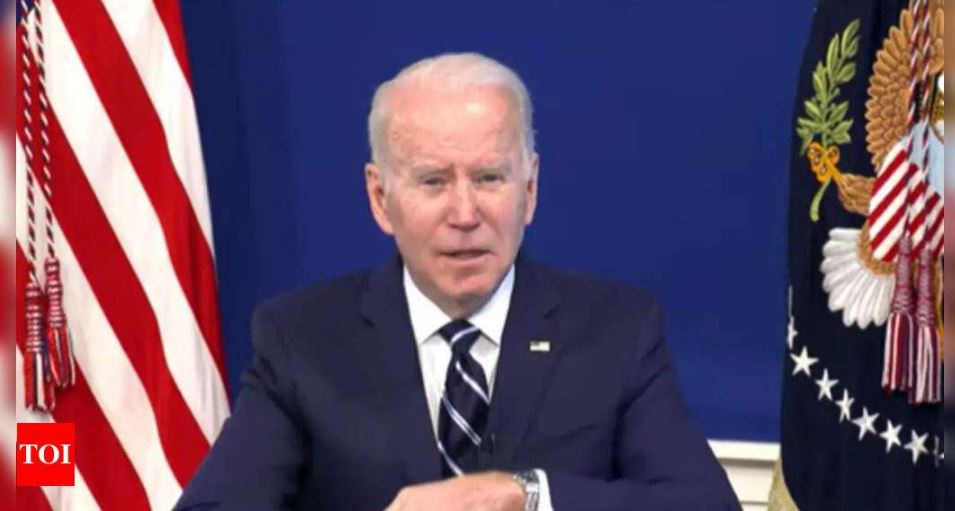 Views on aid to Ukraine split along party lines in US