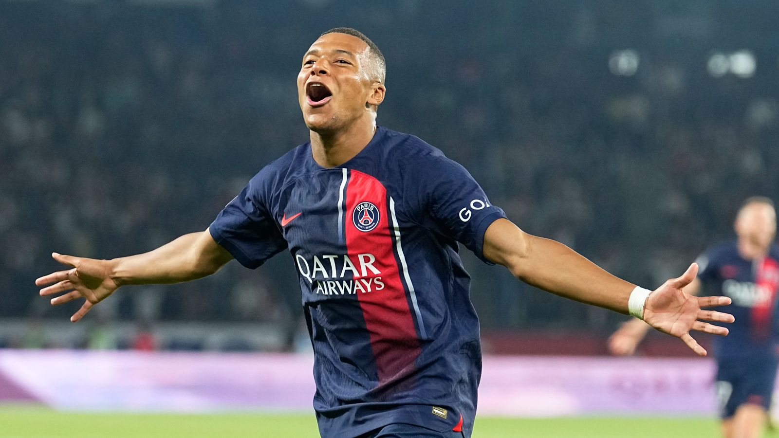 Kylian Mbappe to leave PSG this summer