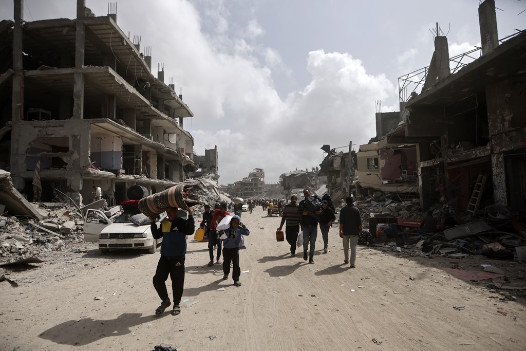 Blinken: US pushing for ceasefire, more land crossings into Gaza