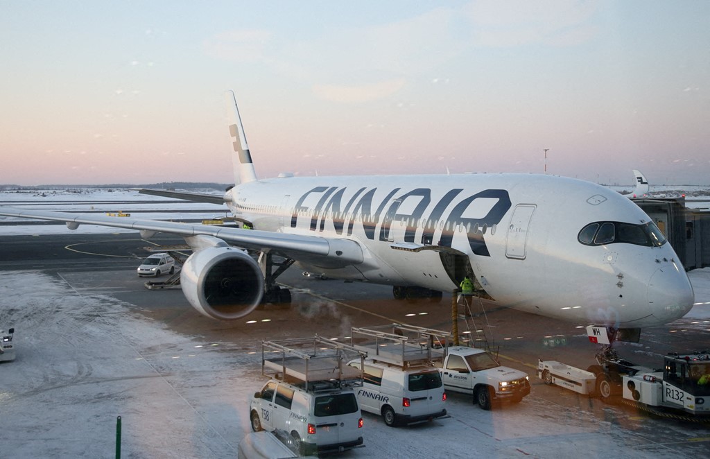 Airline halts flights to Estonia after suggestions of Russian GPS interference