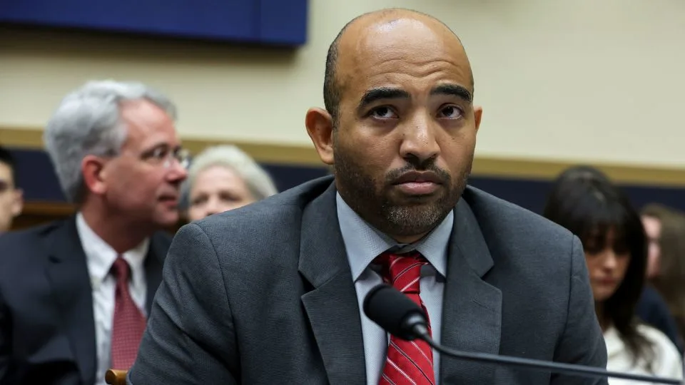 Former FBI staff who raised questions about Jan 6 attacks reinstated after suspension