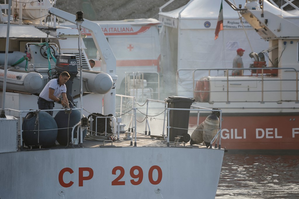 YACHT DEATHS: Investigators gather evidence for potential criminal probe
