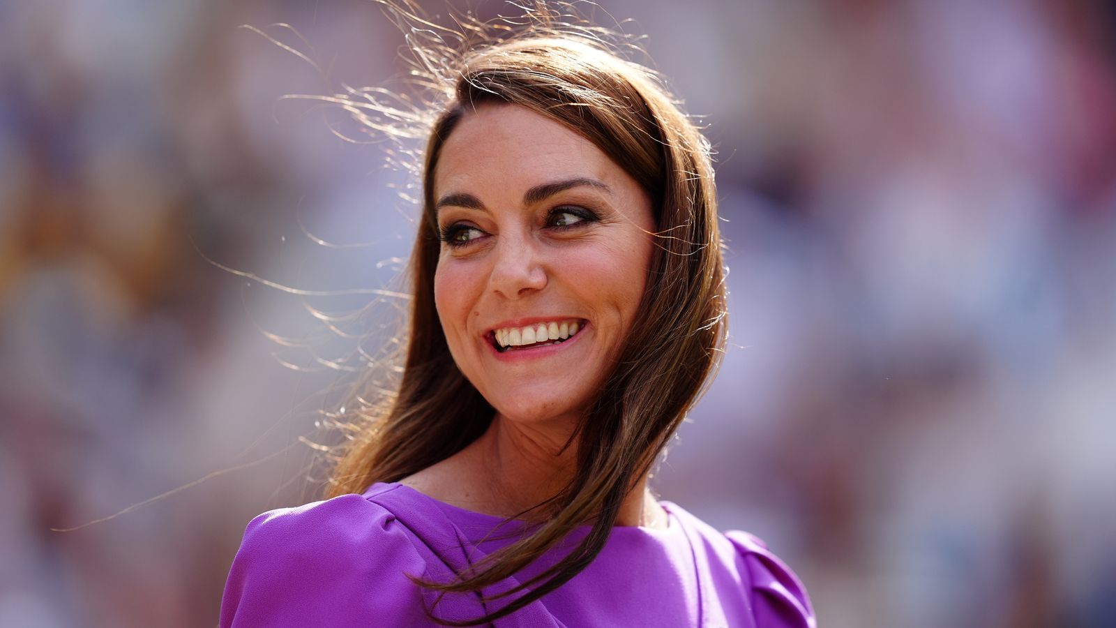 Princess of Wales organizing Christmas carol service after chemotherapy