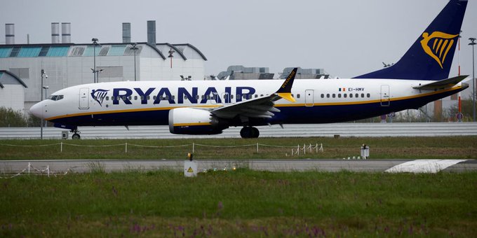 Ryanair axes thousands of flights next year in row with Germany