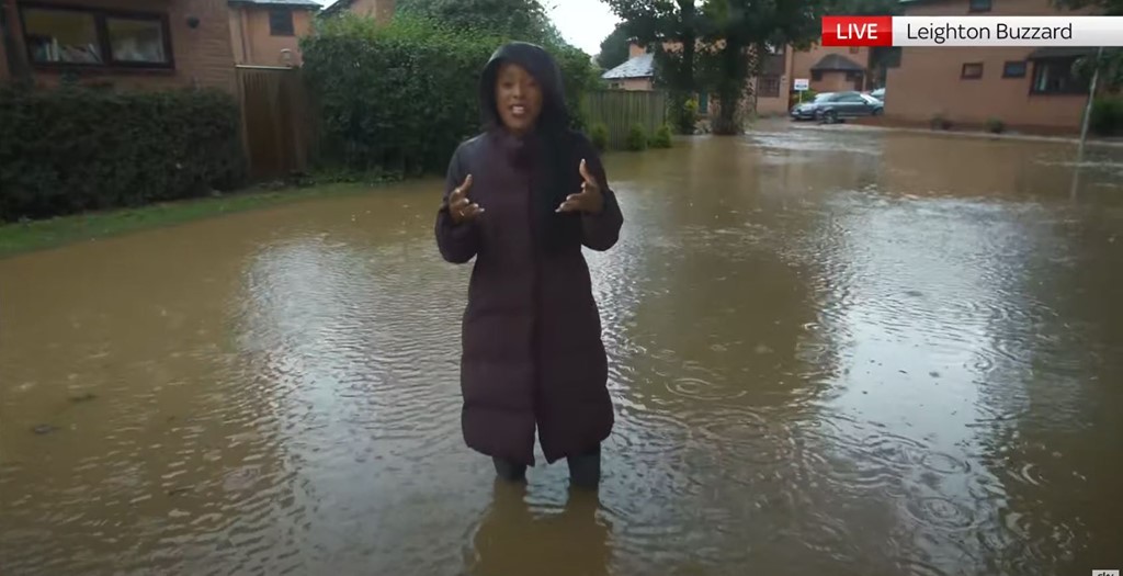 UK floods: Advice for travelling when it’s raining