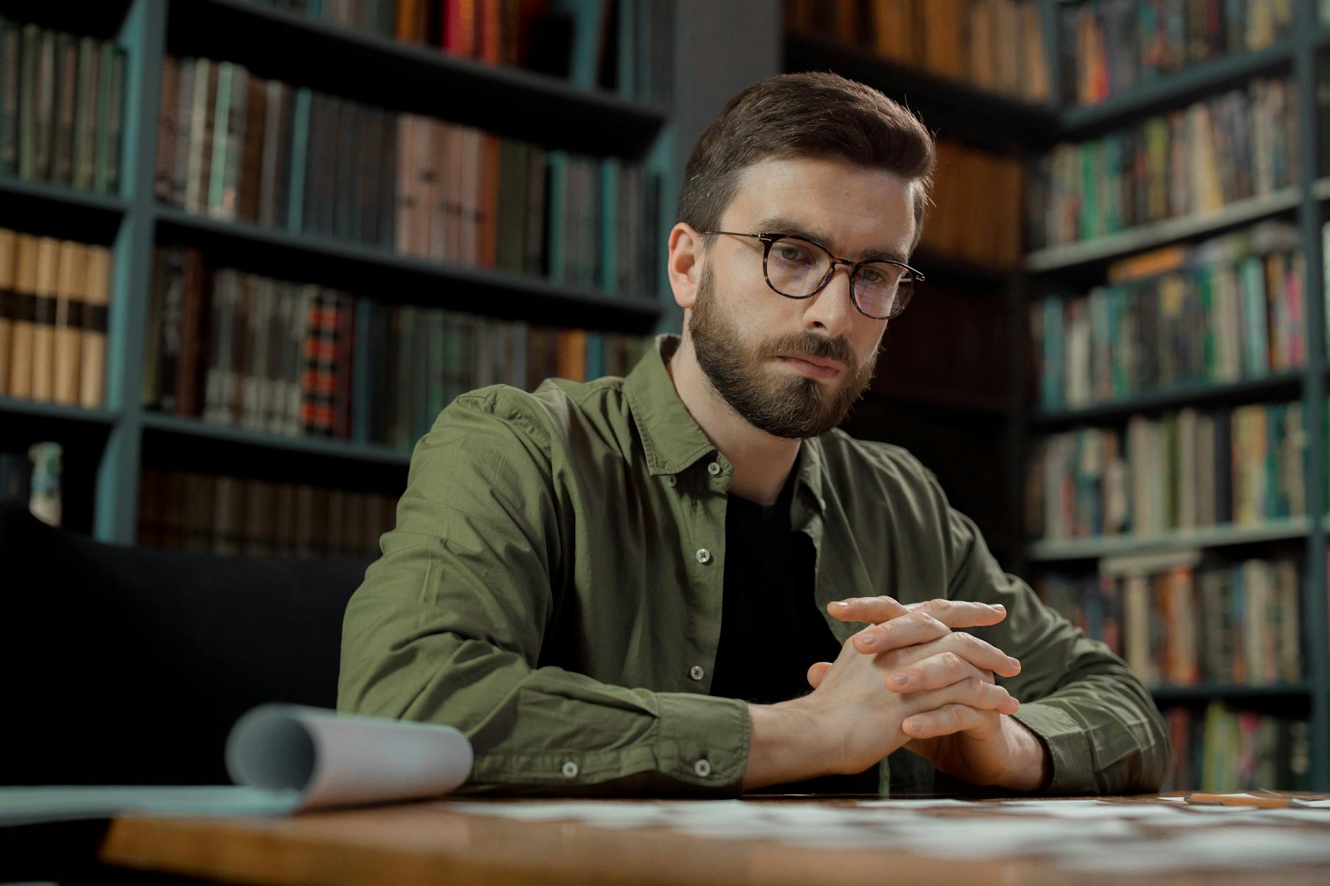 close up shot of a man with eyeglasses