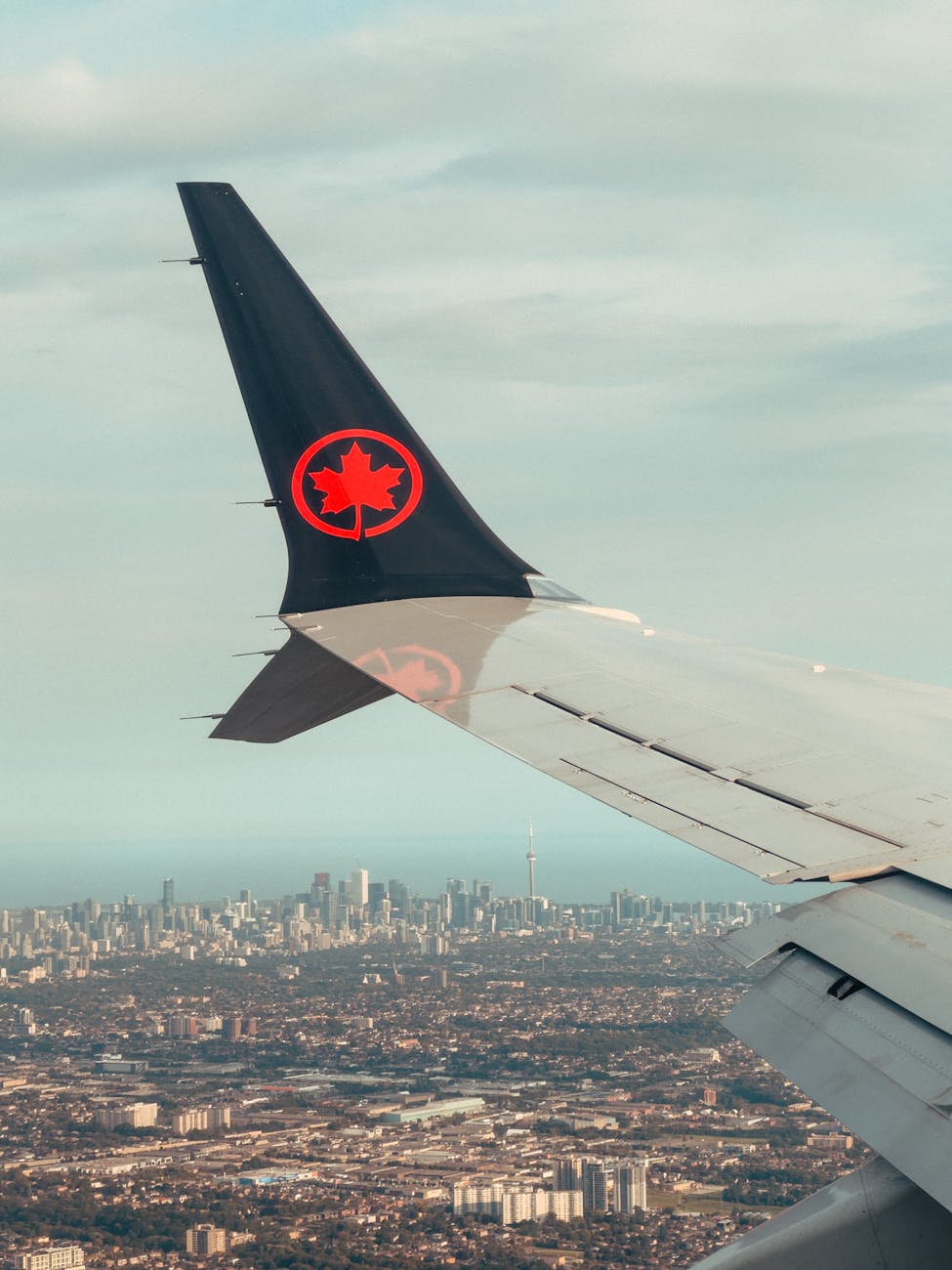 wing of a commercial airplane