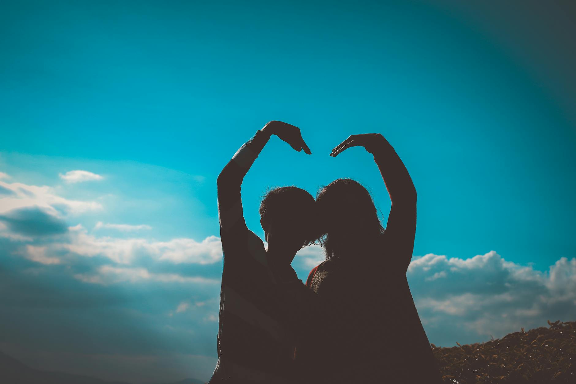 22 Proven reasons couples cheat in marriages – and expert advice to make it work