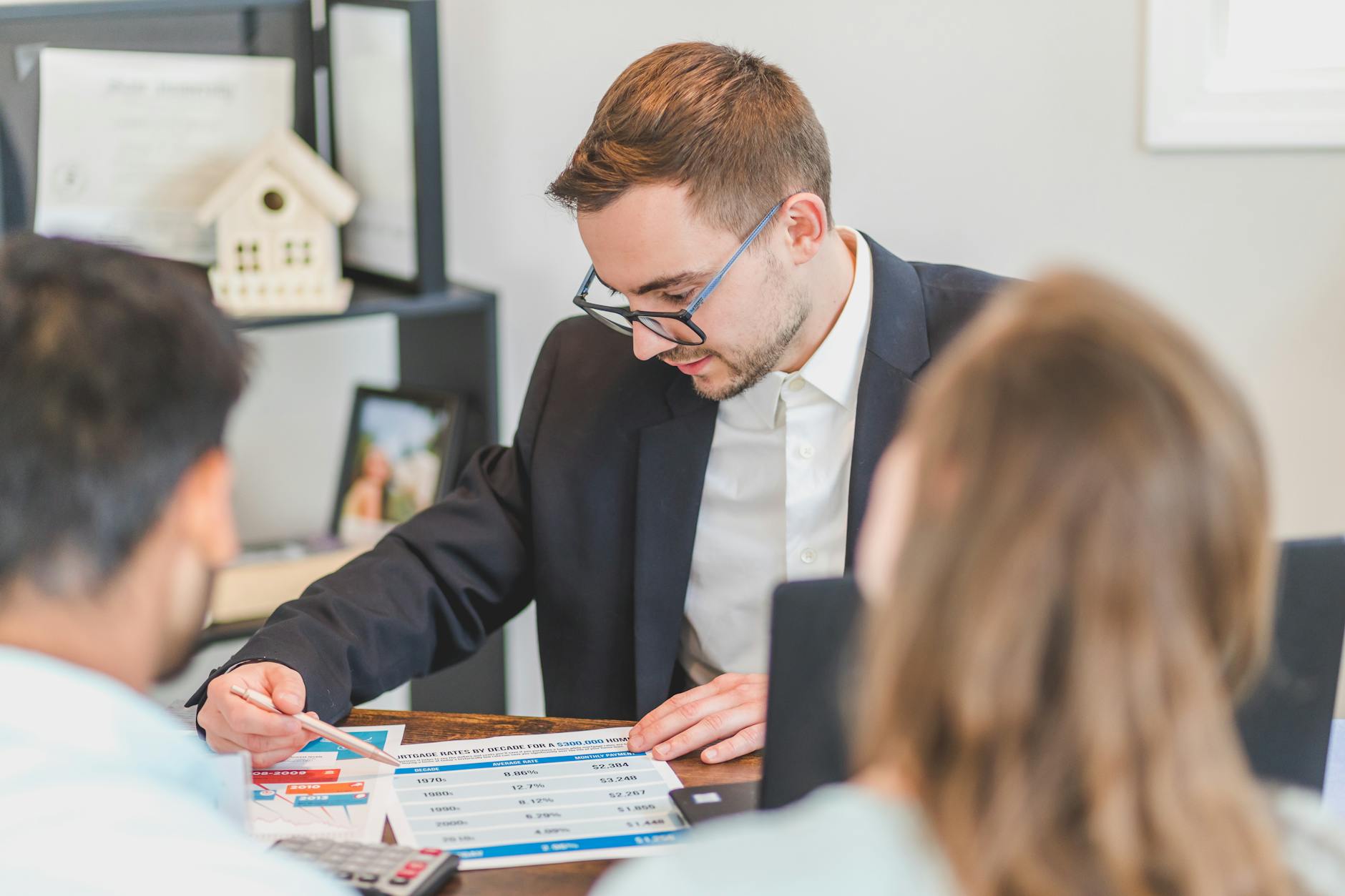 What do UK mortgage experts think of latest interest rate decision?