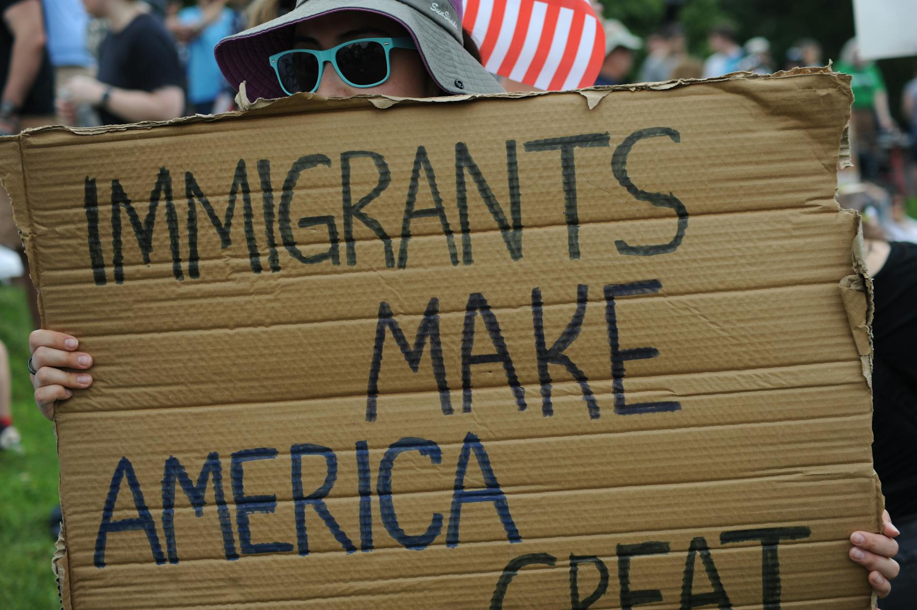 Trump kicks at foreign firms using illegal immigrants – MEZIESBLOG
