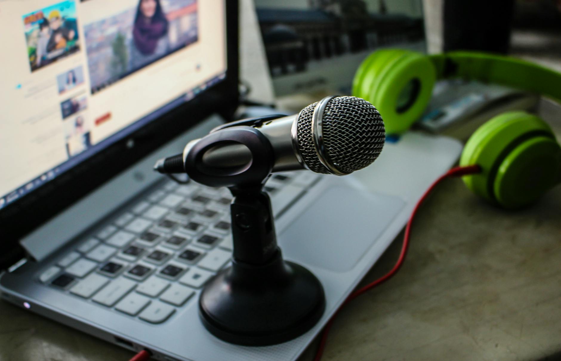 Instructor of Broadcast Production/Digital Cinematography, School of Communication & Mass Media