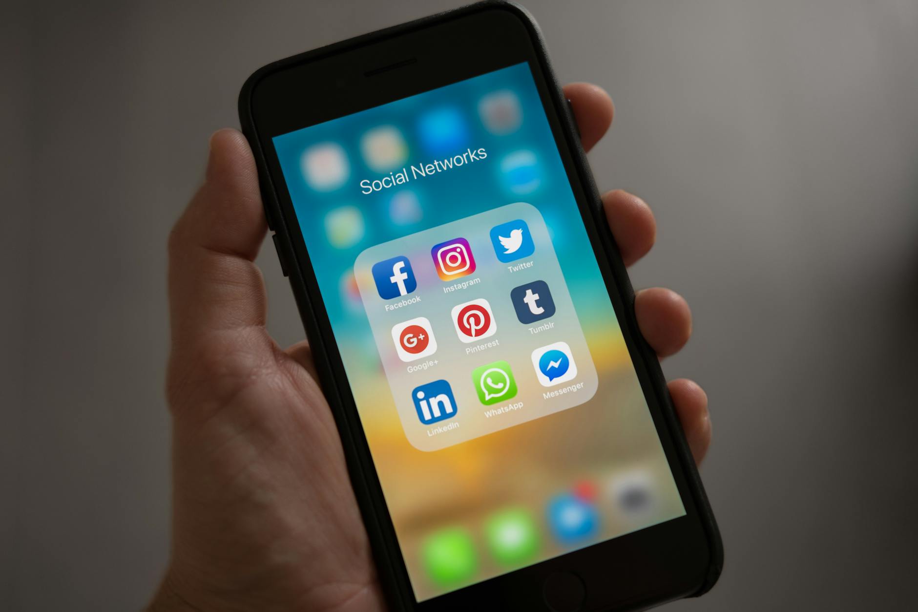 Mailbag: ‘Tell them you’re taking them to court,’ says consumer expert over reader’s phone repair issue
