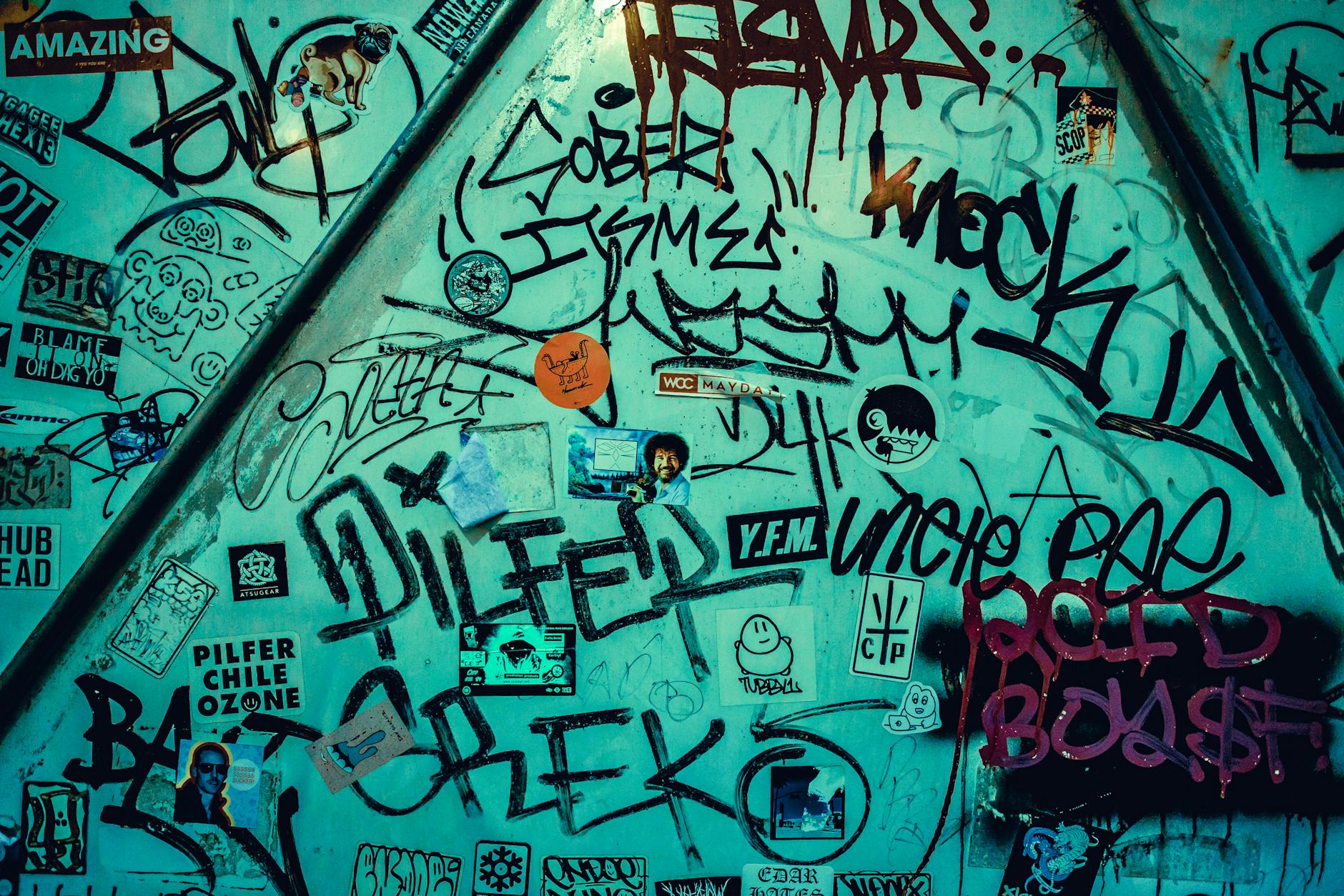 graffiti art on wall