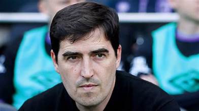 Iraola on a two-man shortlist, but is Enrique the other target?