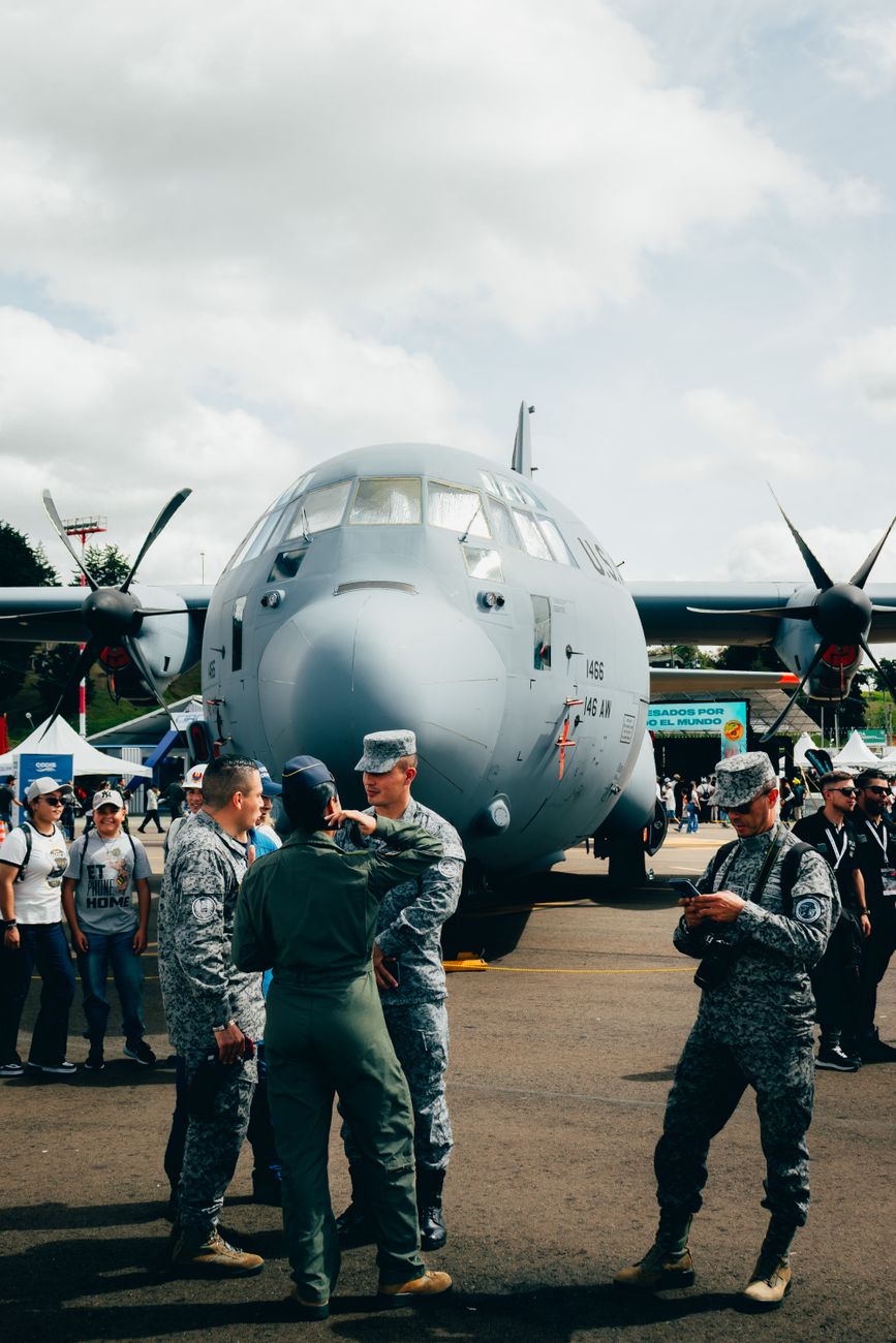 aircraft show in rionegro colombia with military presence
