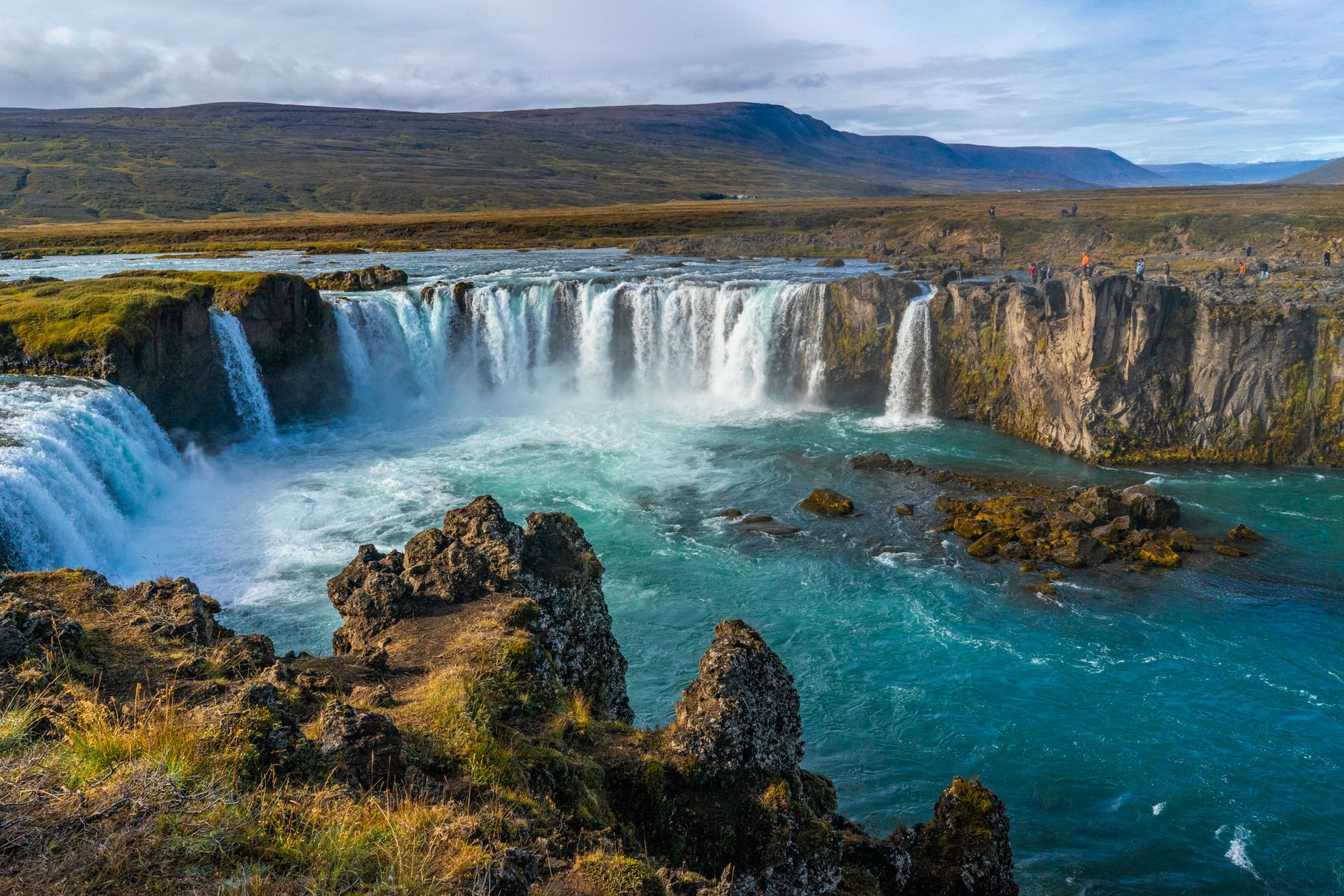 Top 5 Tourist Attractions in Iceland You Should Not Miss